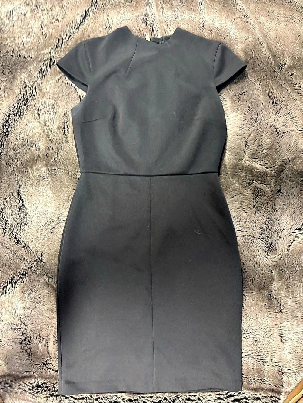 Alexia Admor Midi Dress in Black Size Medium Like New
